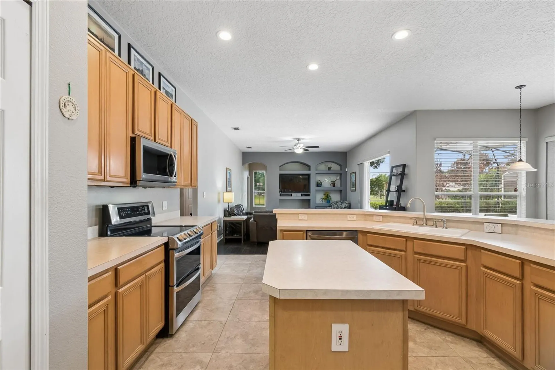 10240 Pointview Court Orlando FL 32836