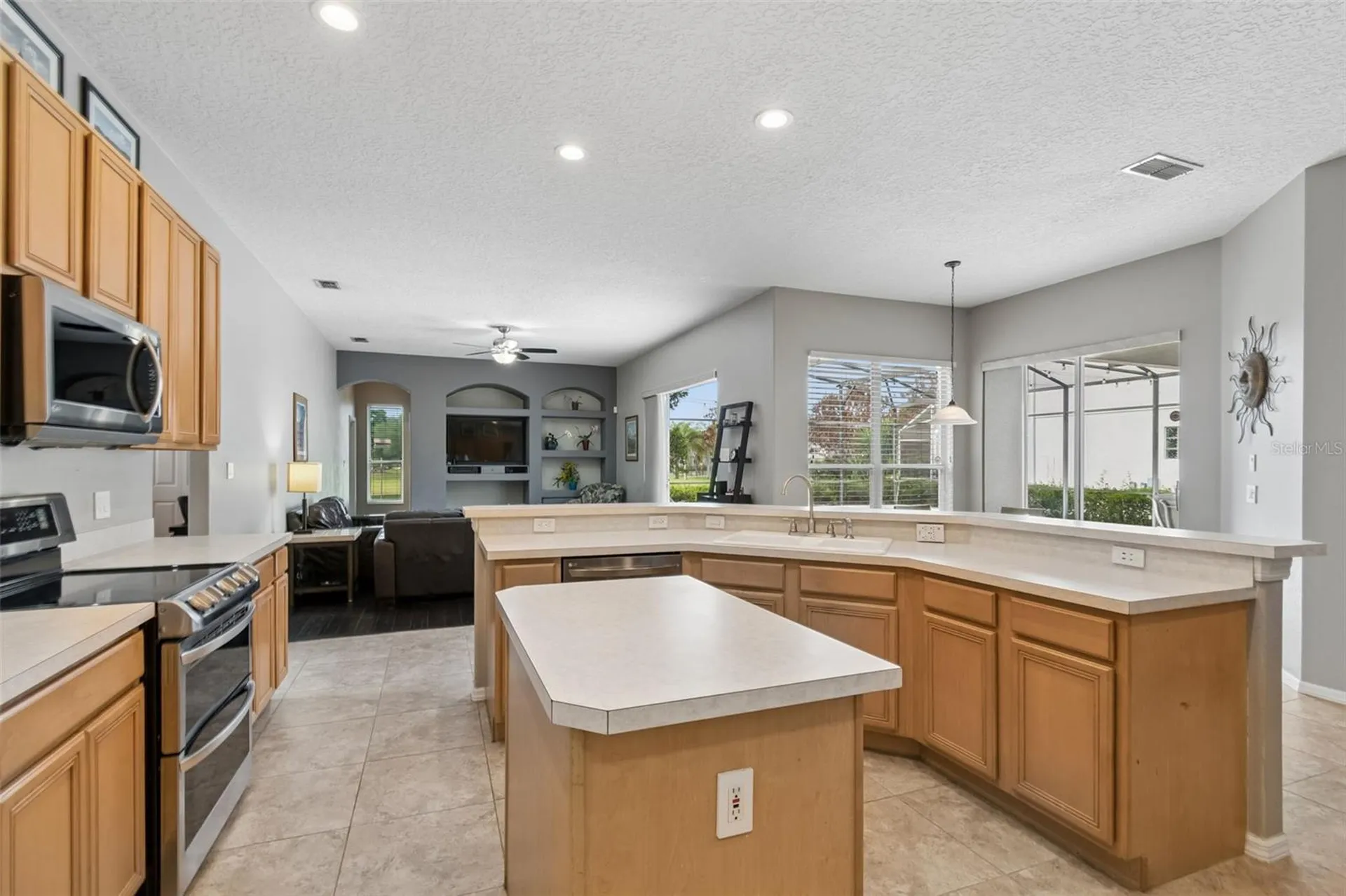 10240 Pointview Court Orlando FL 32836