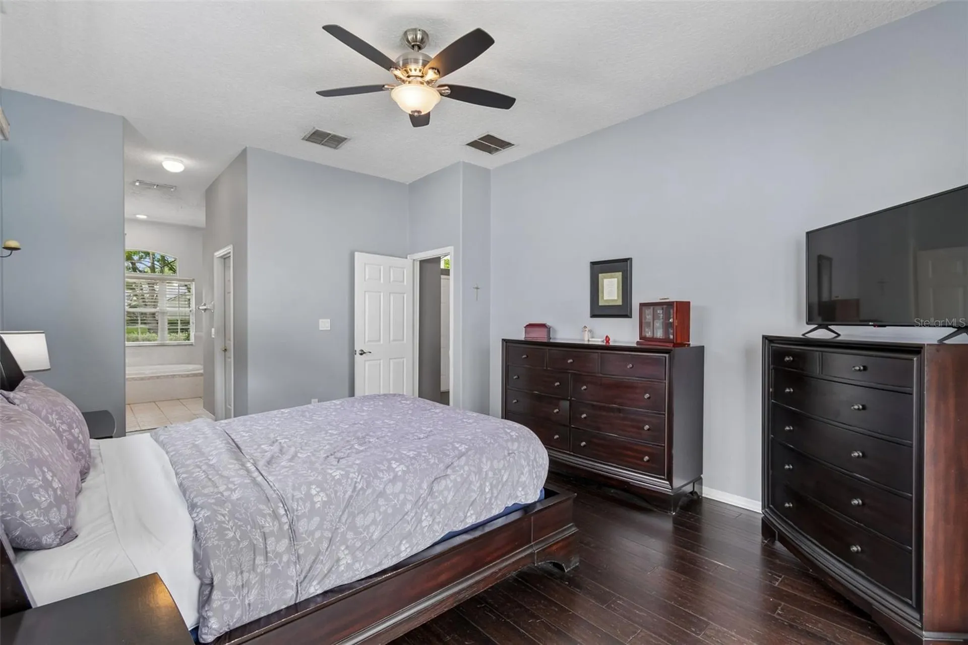 10240 Pointview Court Orlando FL 32836