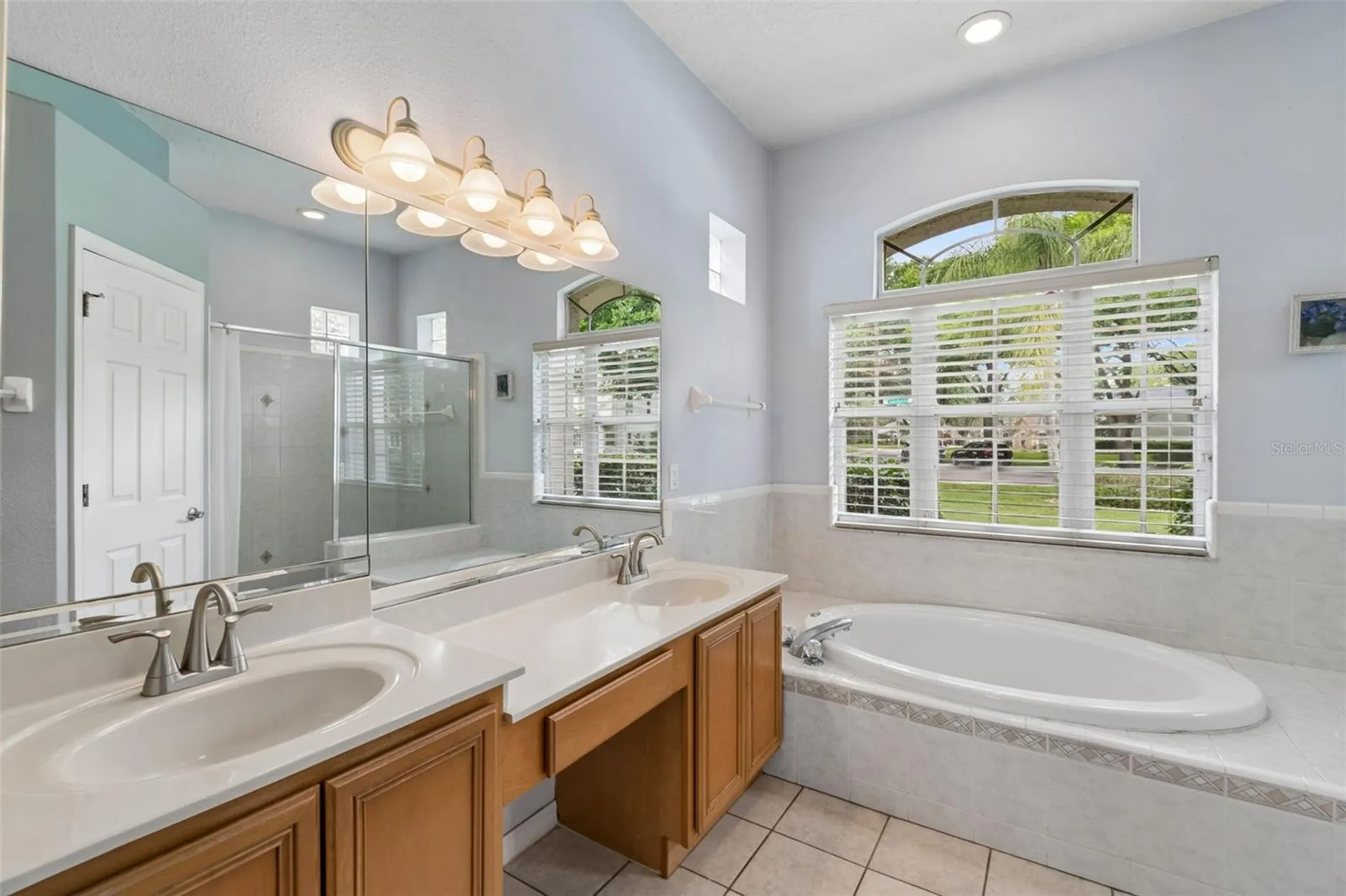 10240 Pointview Court Orlando FL 32836