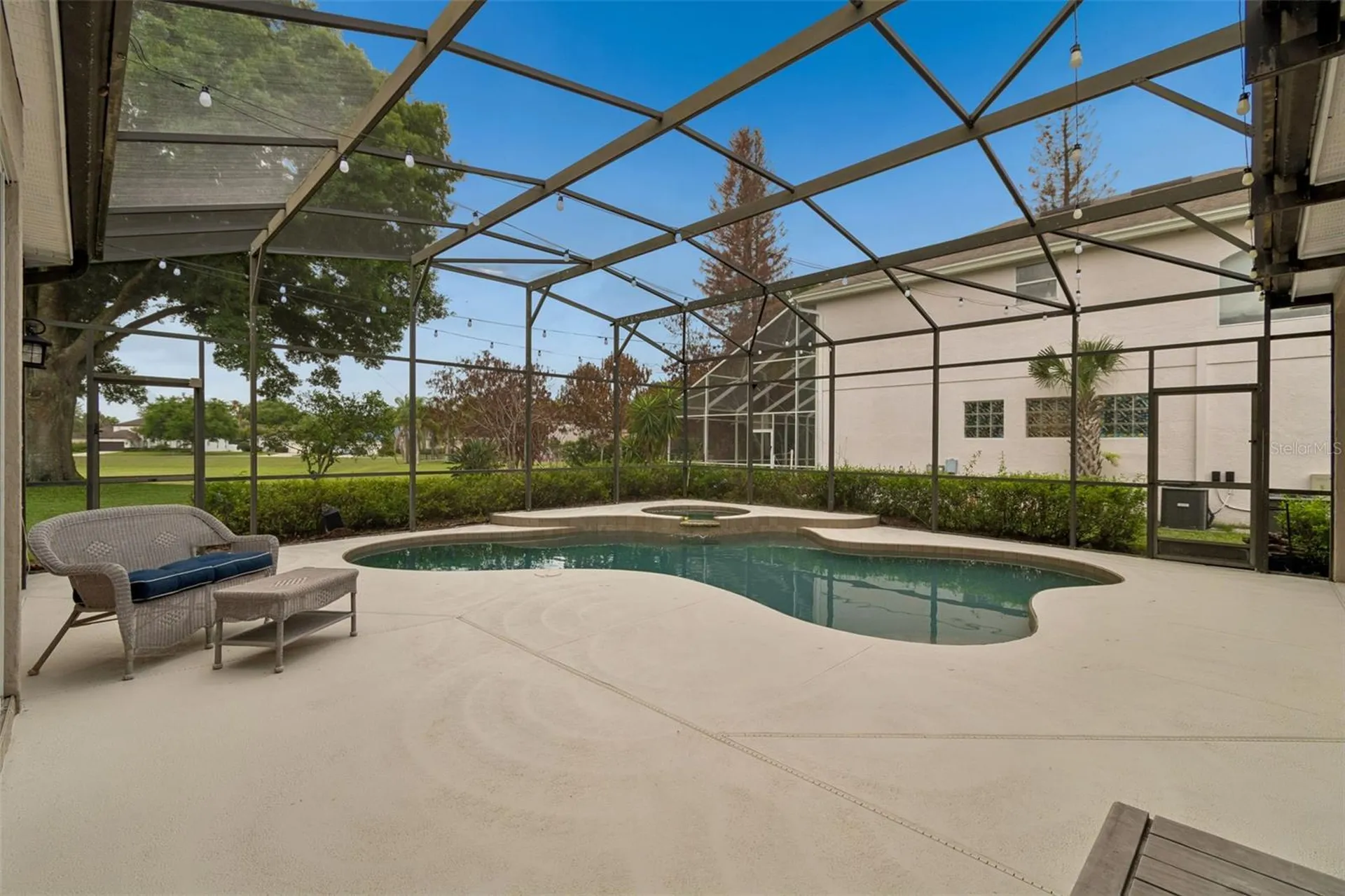 10240 Pointview Court Orlando FL 32836