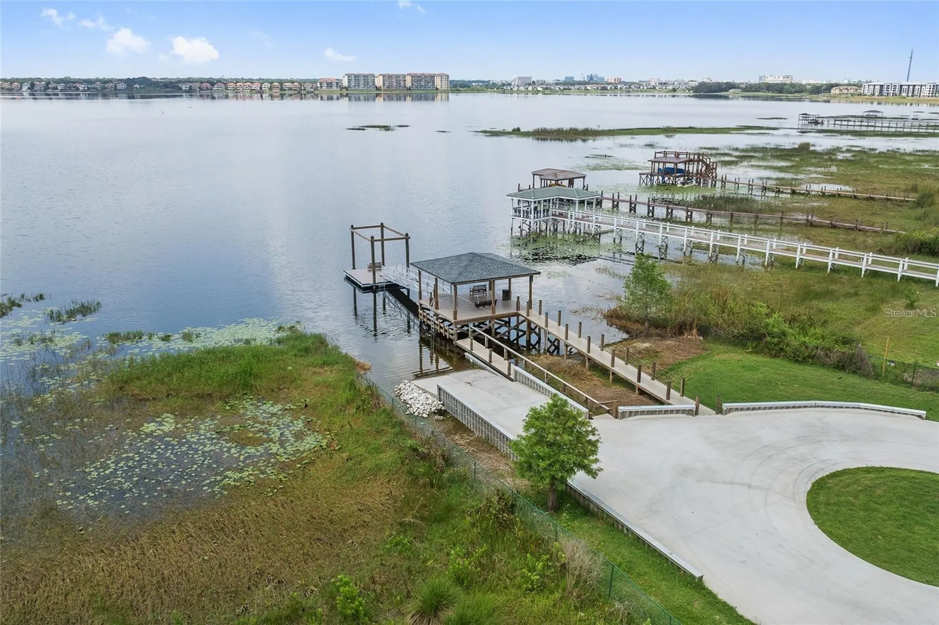 10240 Pointview Court Orlando FL 32836
