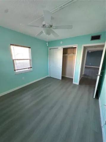 1153 Rue Des Rois South Pasadena FL 33707