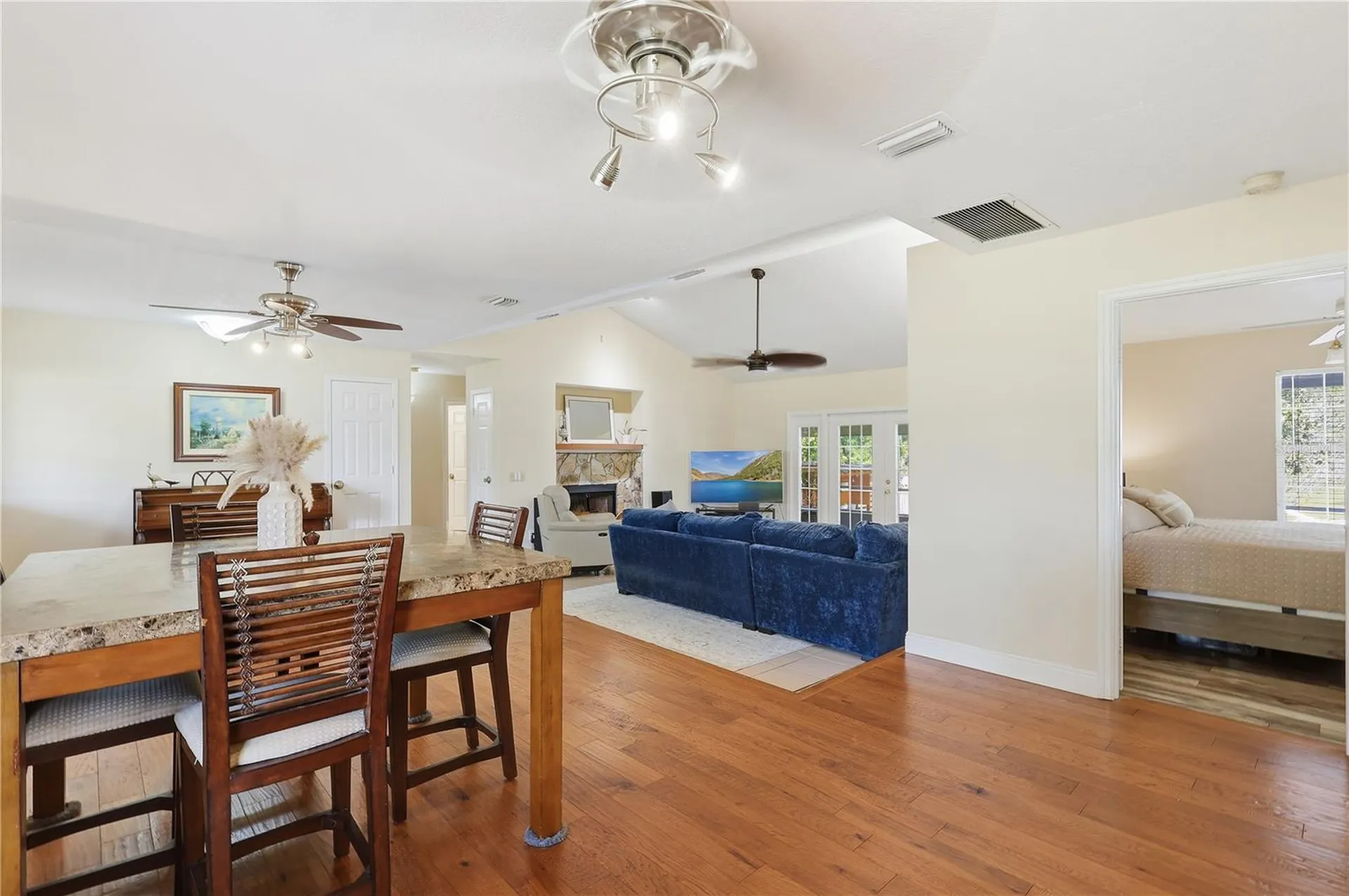 1261 E Fullers Cross Road Winter Garden FL 34787