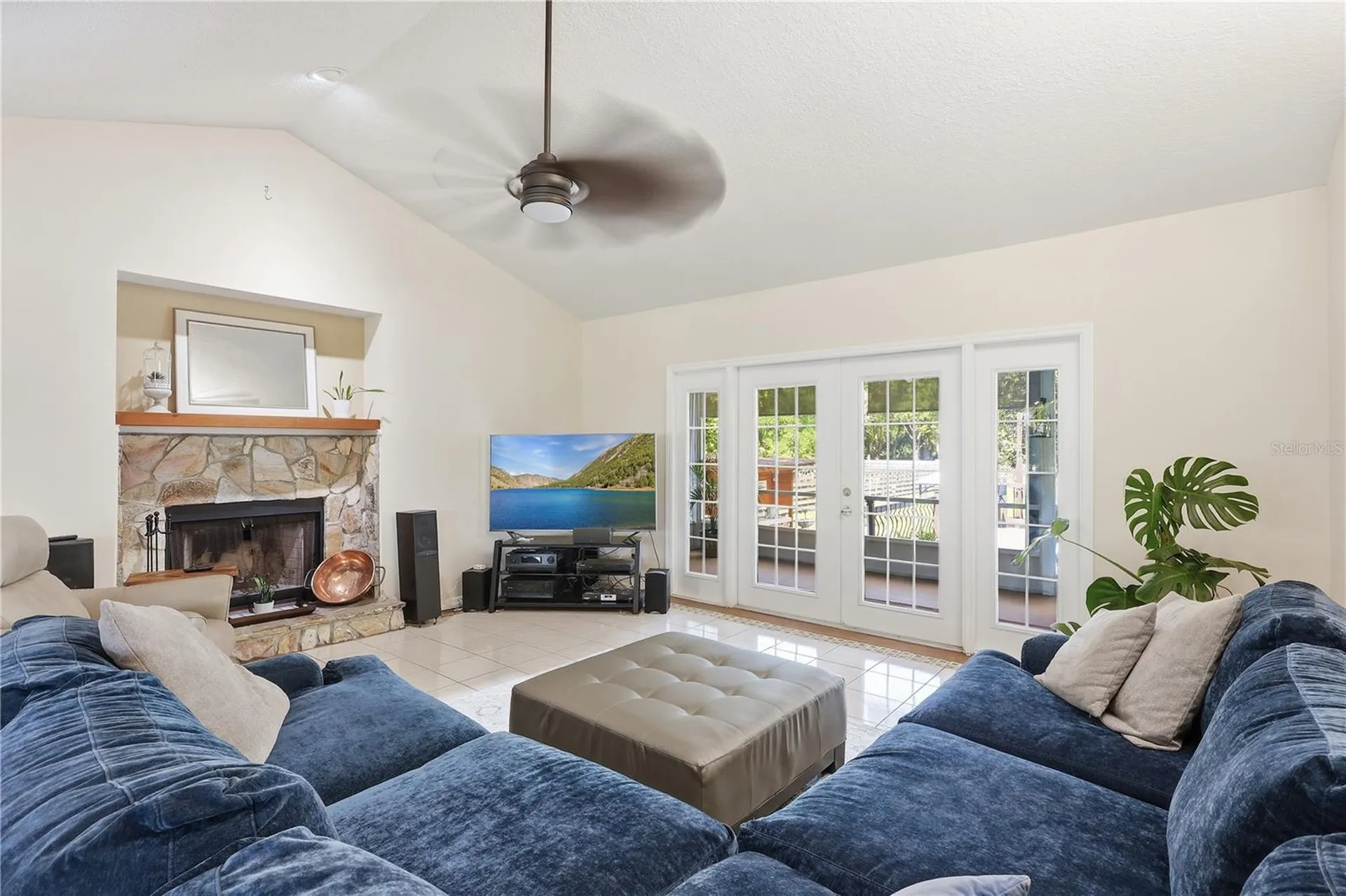 1261 E Fullers Cross Road Winter Garden FL 34787