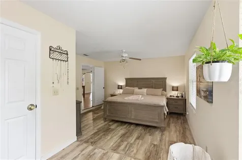 1261 E Fullers Cross Road Winter Garden FL 34787