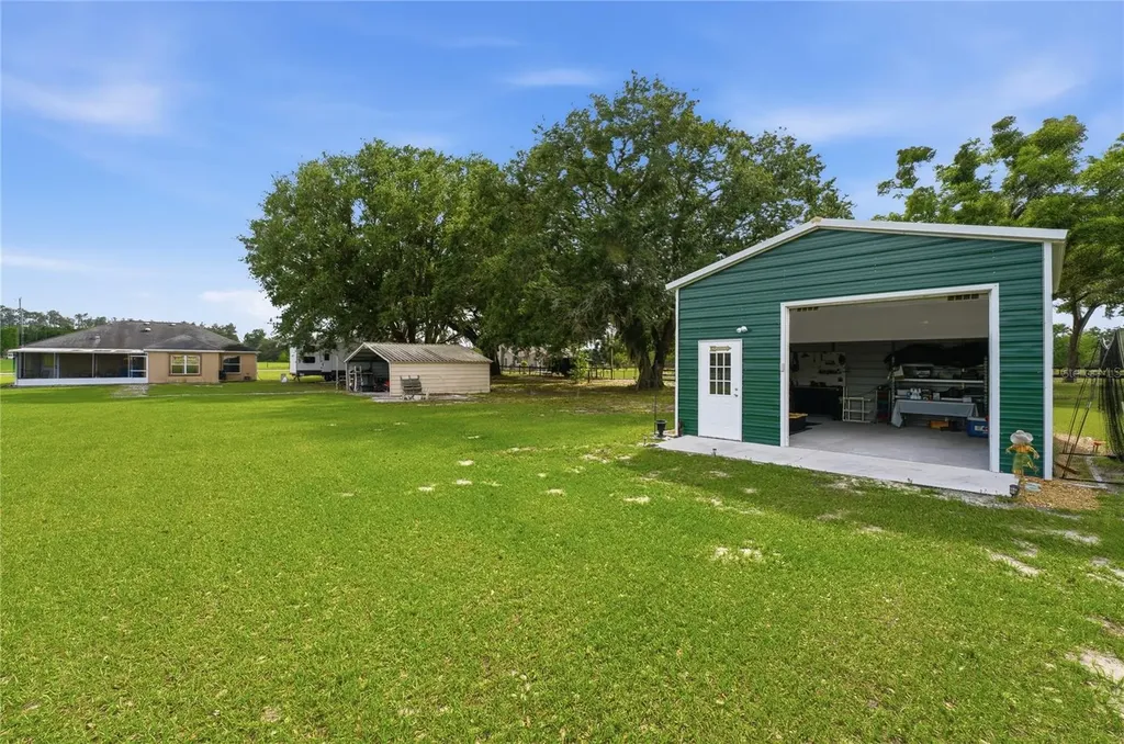 7411 SE 180th Street Oxford FL 34484
