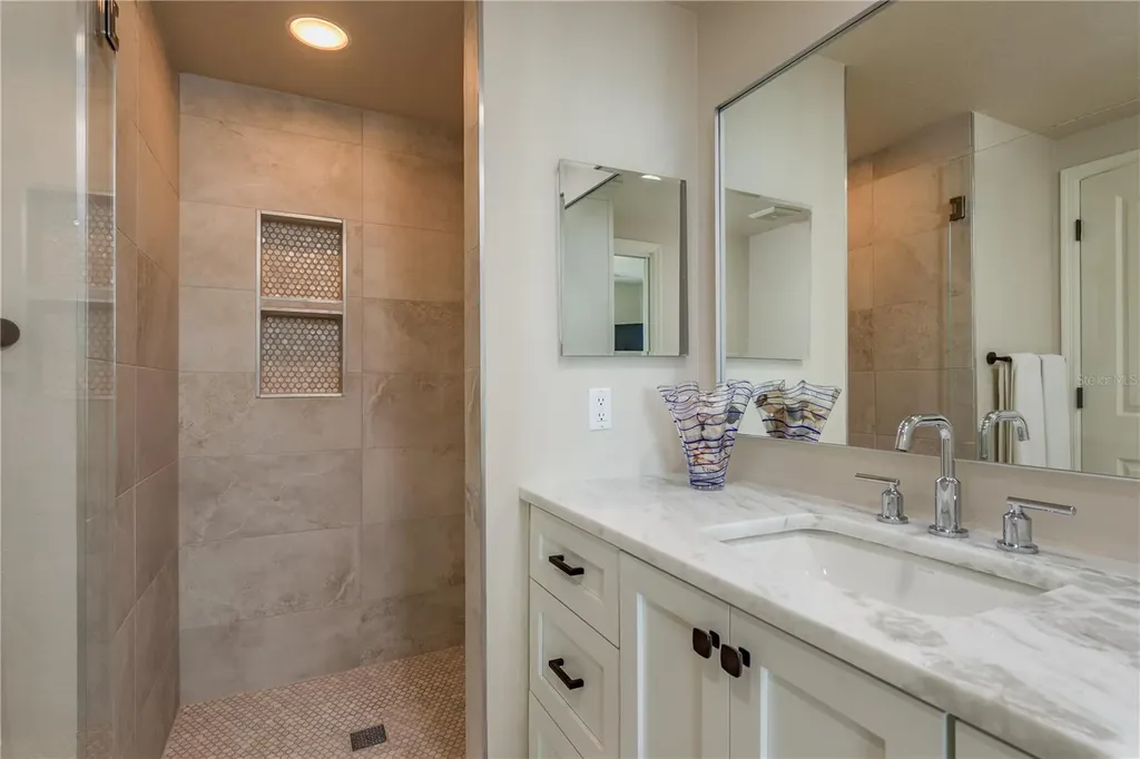 1180 Gulf Boulevard Clearwater FL 33767
