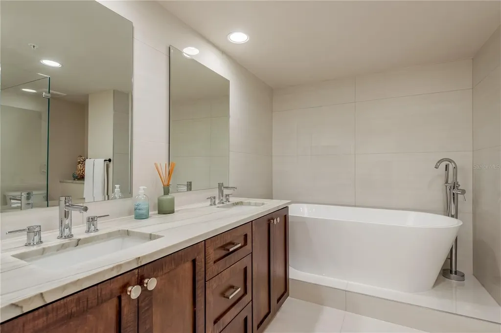 1180 Gulf Boulevard Clearwater FL 33767