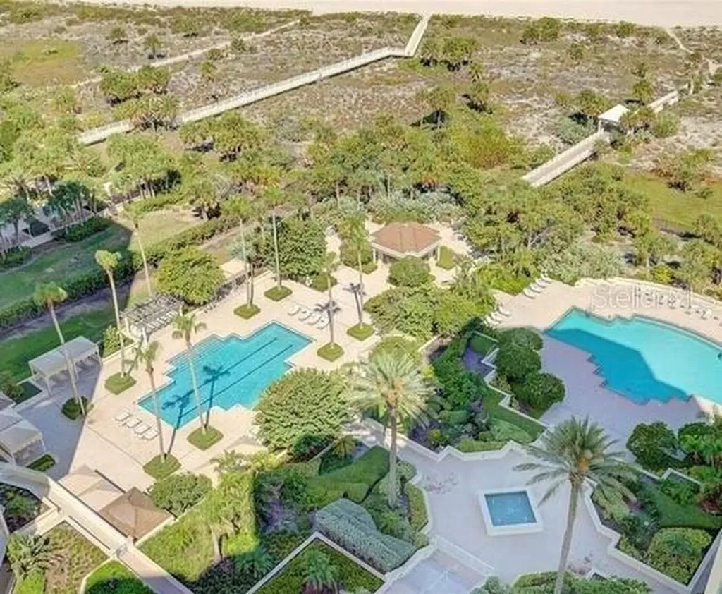 1180 Gulf Boulevard Clearwater FL 33767