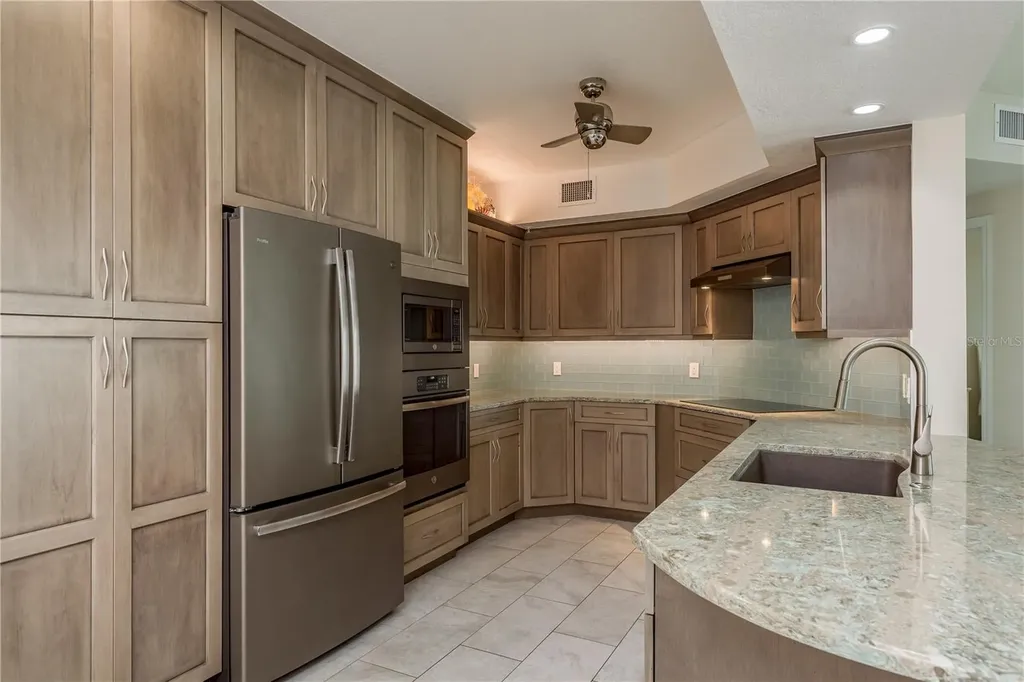 1180 Gulf Boulevard Clearwater FL 33767
