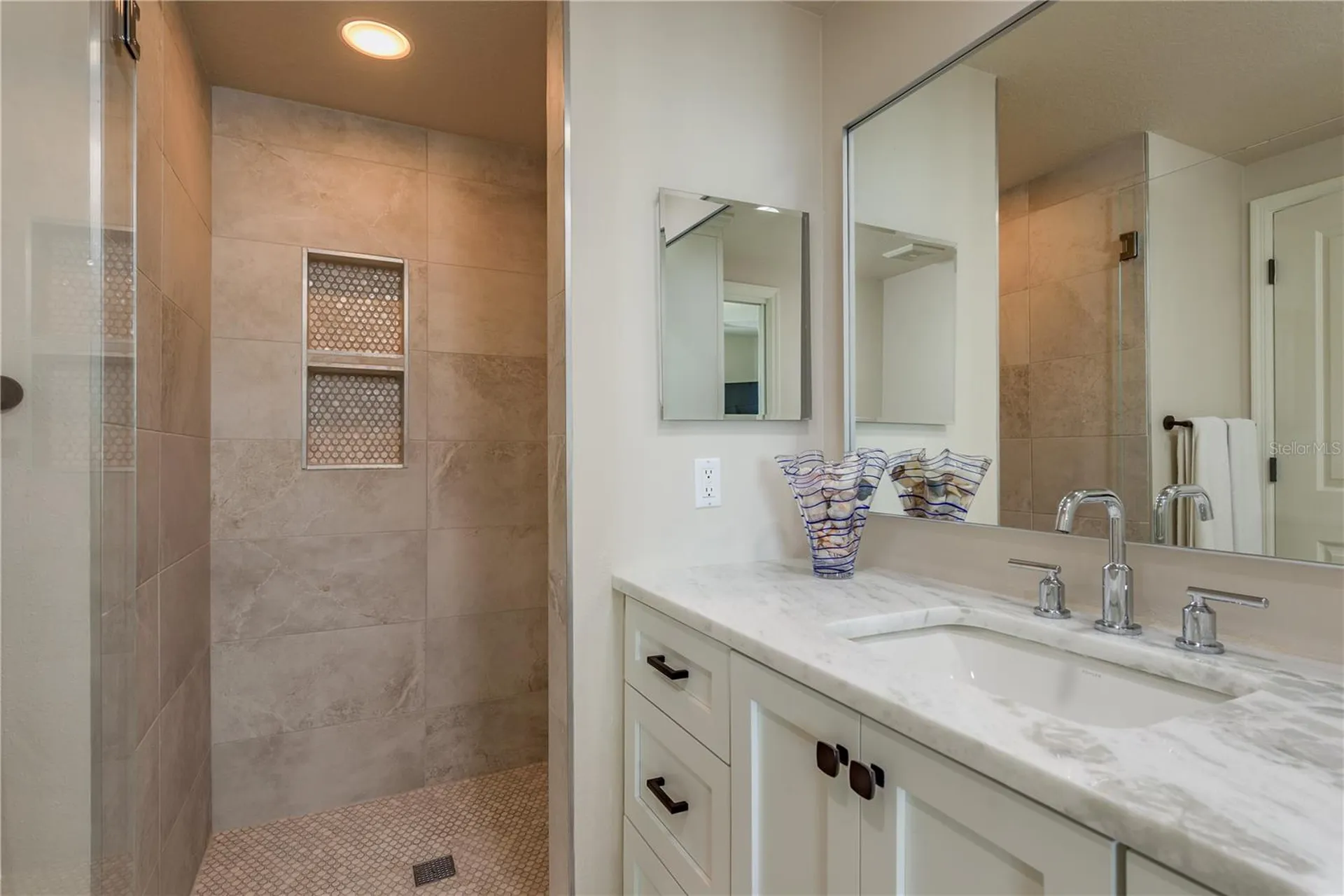 1180 Gulf Boulevard Clearwater FL 33767