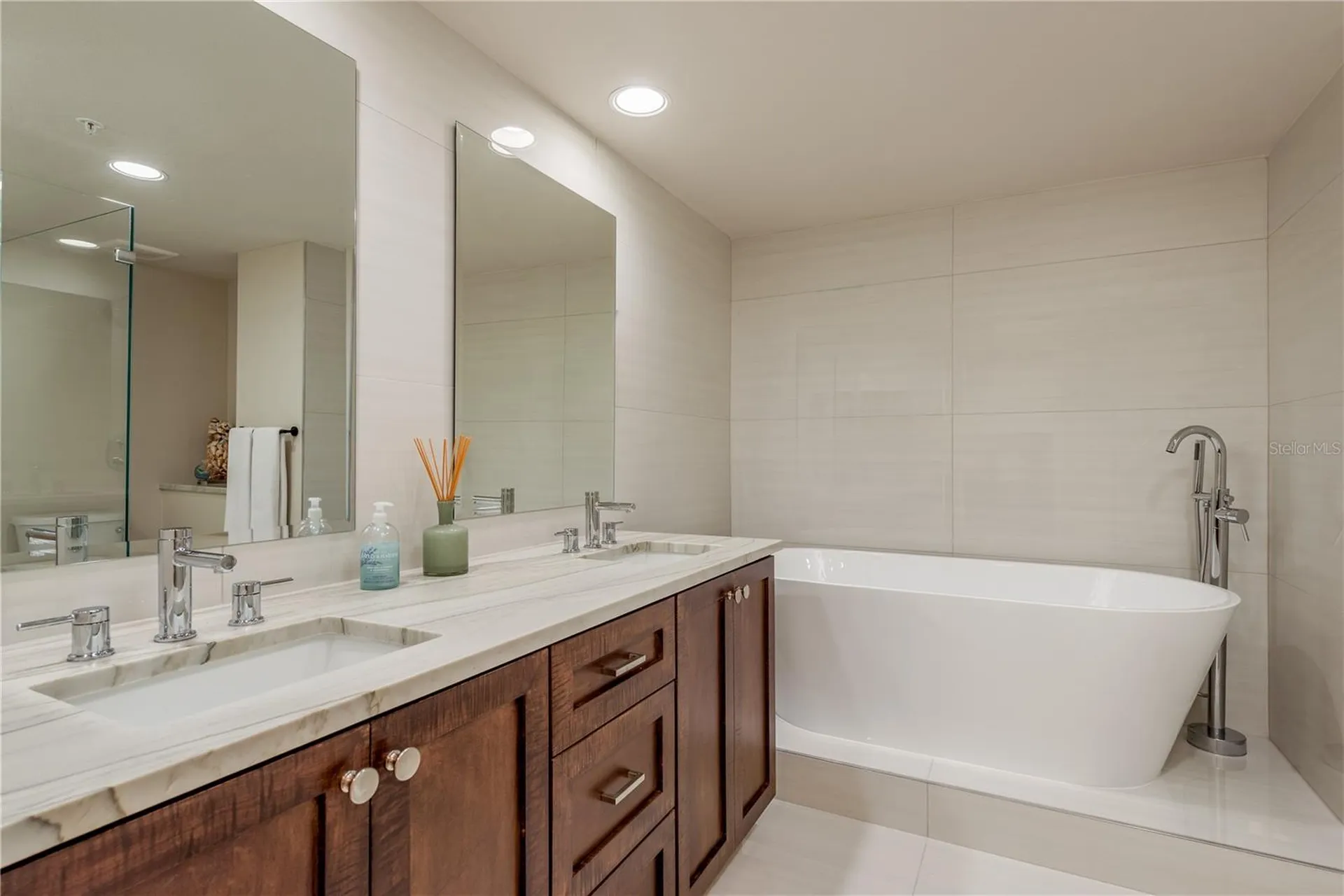 1180 Gulf Boulevard Clearwater FL 33767