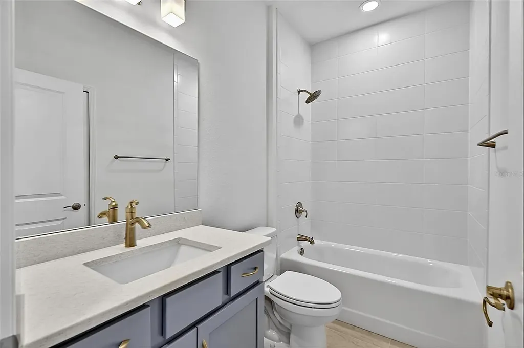 10 Persimmon Drive Palm Coast FL 32164
