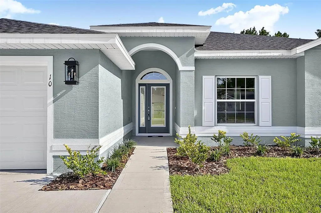 10 Persimmon Drive Palm Coast FL 32164