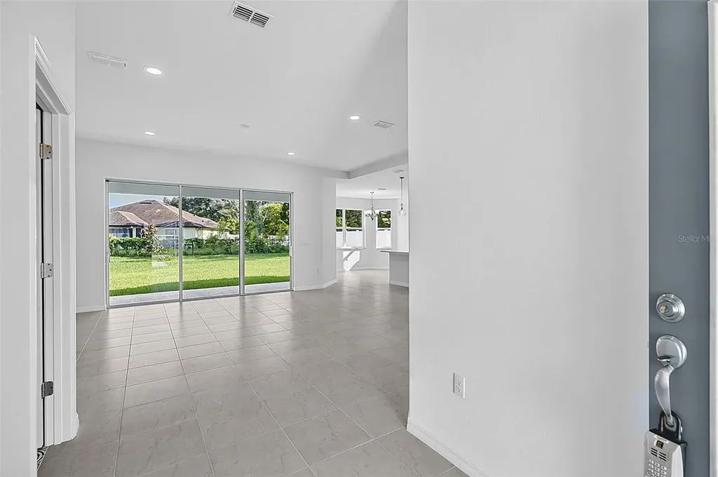 10 Persimmon Drive Palm Coast FL 32164