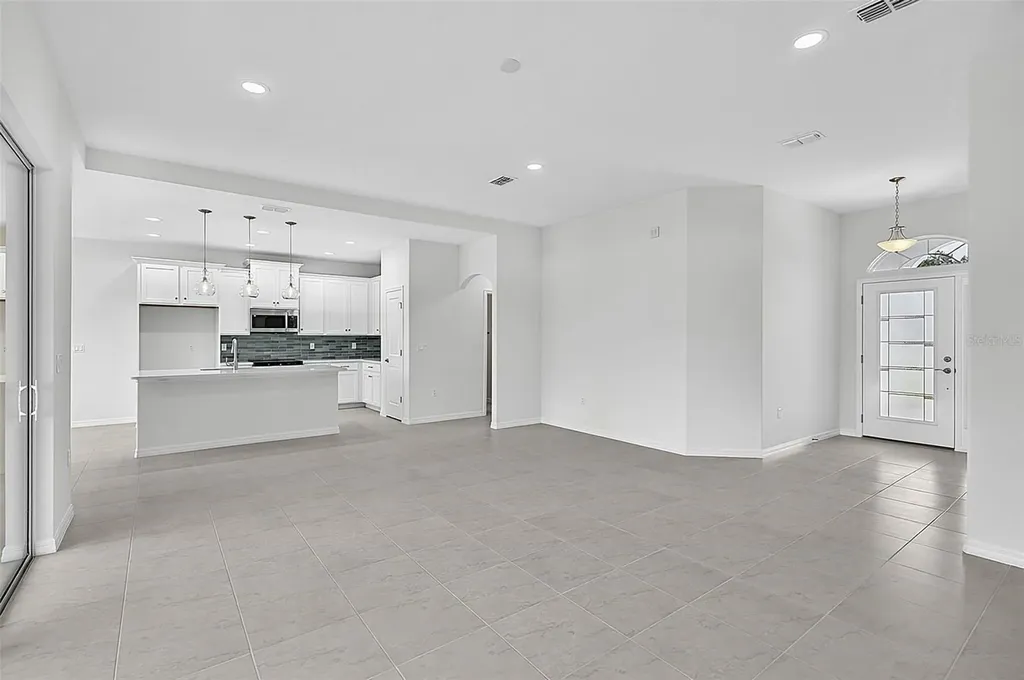 10 Persimmon Drive Palm Coast FL 32164