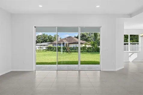 10 Persimmon Drive Palm Coast FL 32164
