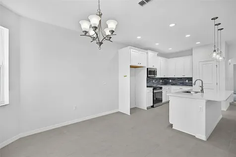 10 Persimmon Drive Palm Coast FL 32164