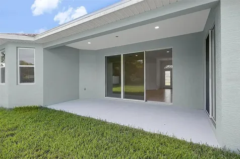 10 Persimmon Drive Palm Coast FL 32164