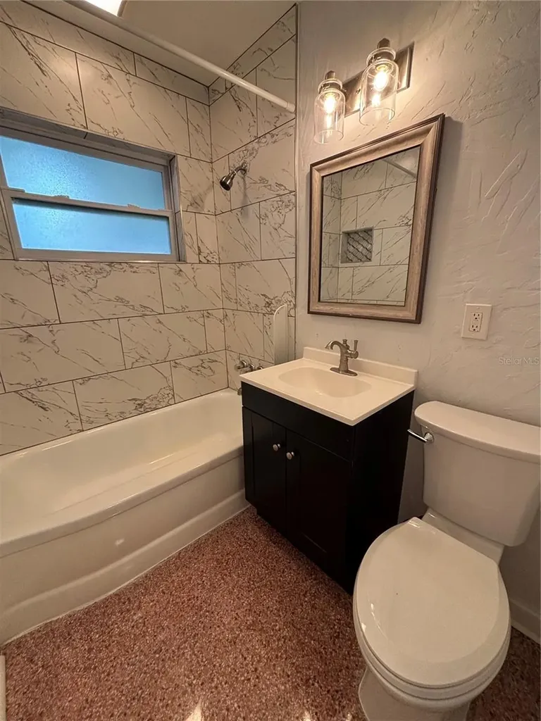 422 15th Avenue S St Petersburg FL 33701