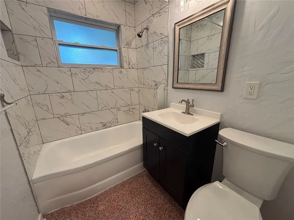 422 15th Avenue S St Petersburg FL 33701