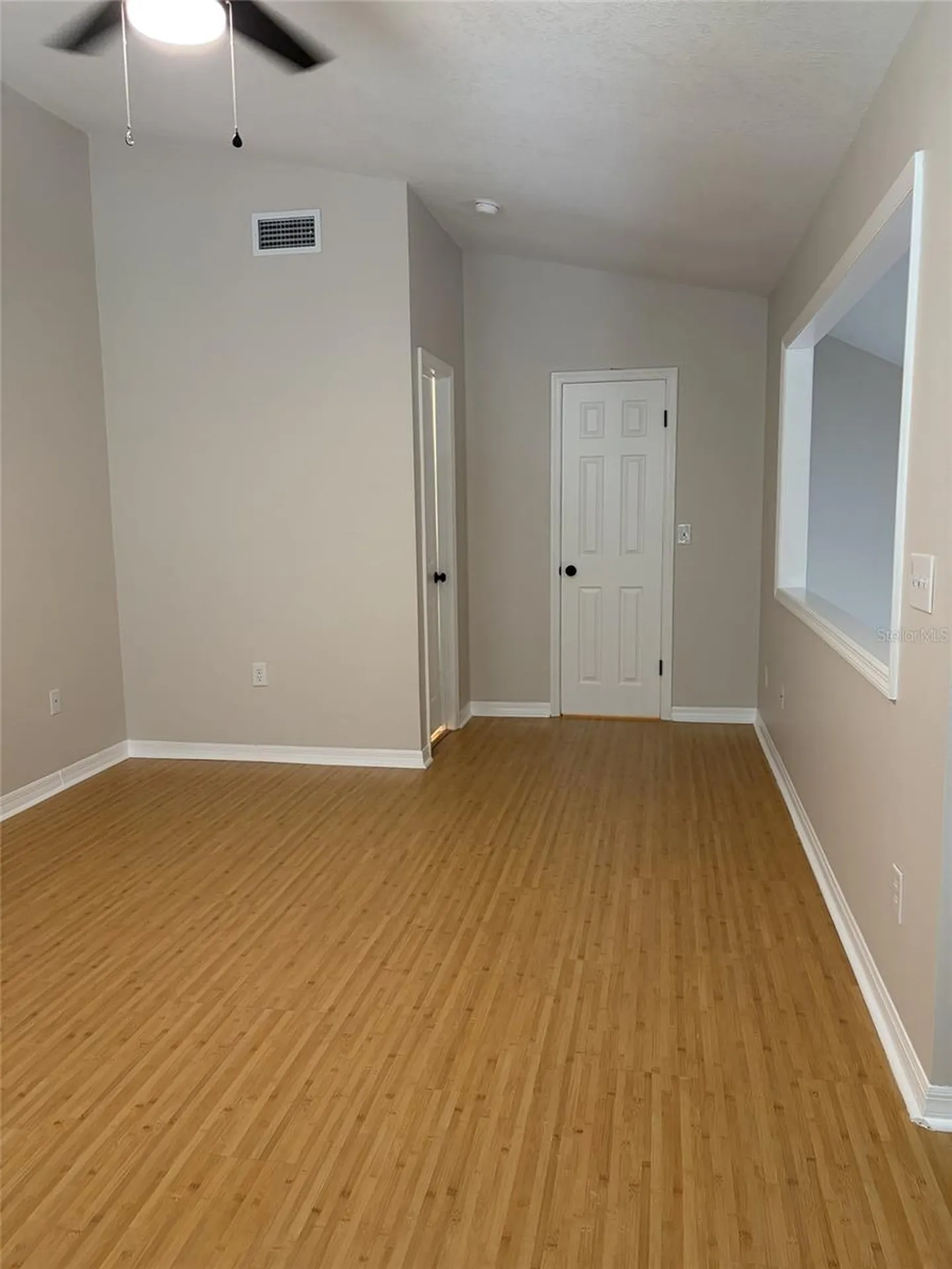 3156 Valley Oaks Drive Tampa FL 33618