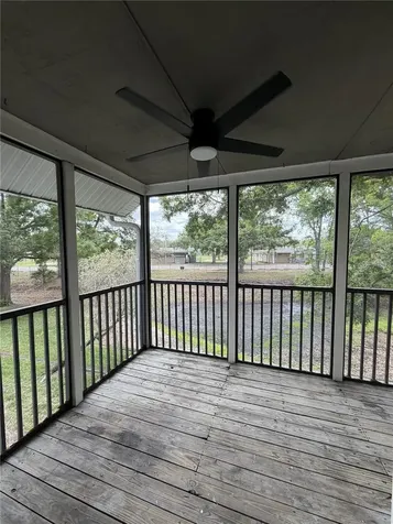 3156 Valley Oaks Drive Tampa FL 33618
