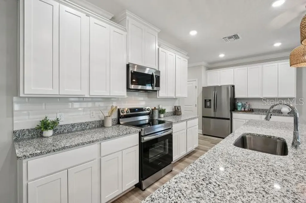 10 Farnell Lane Palm Coast FL 32137