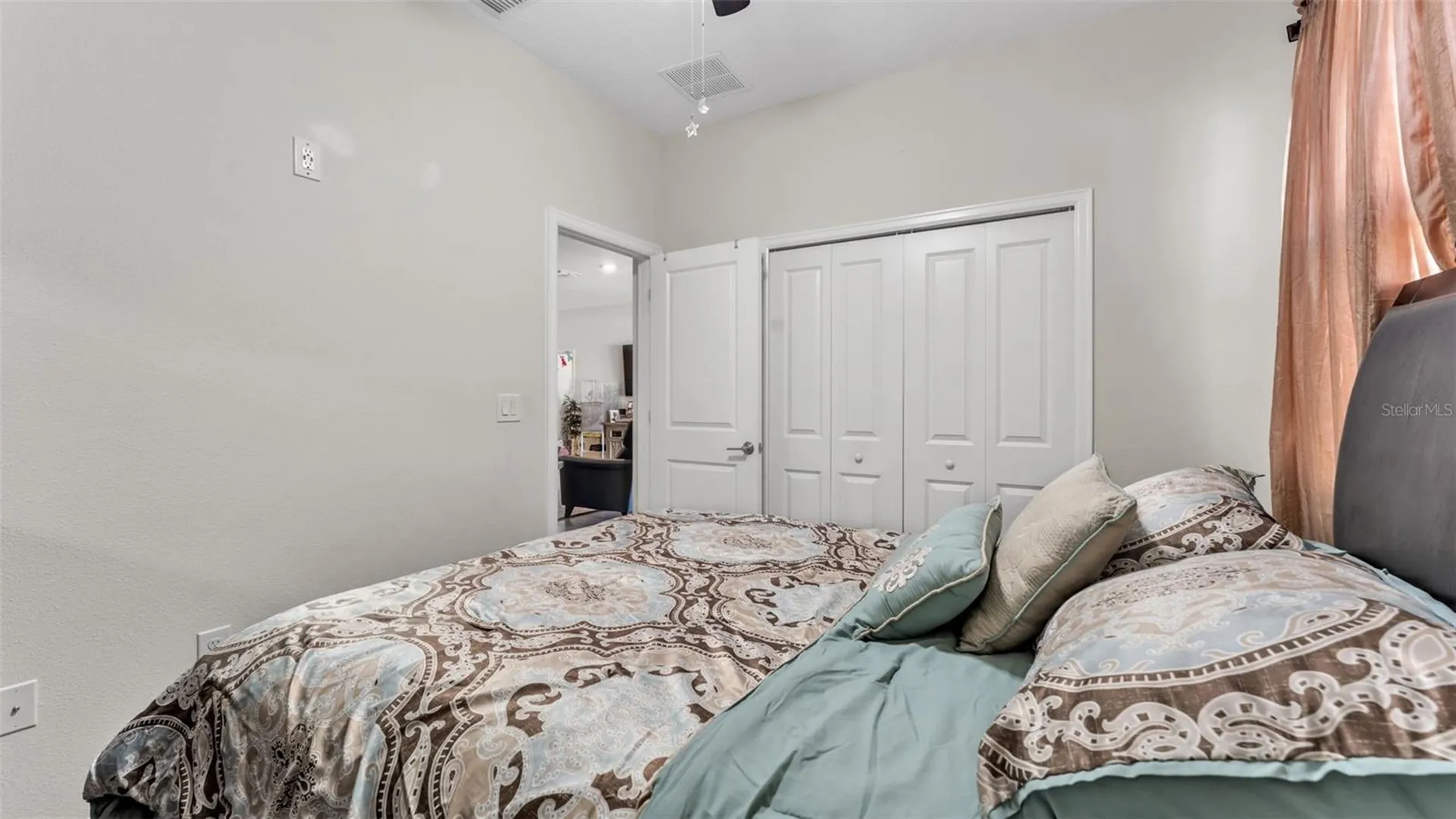 212 Bergamot Loop Davenport FL 33837