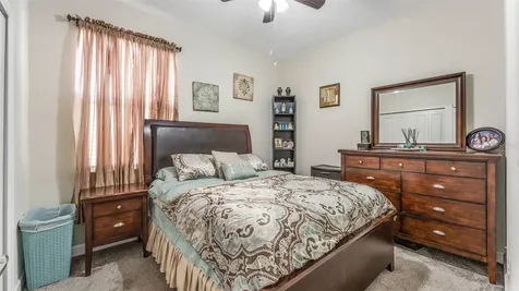 212 Bergamot Loop Davenport FL 33837