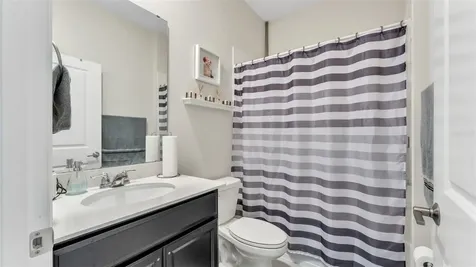 212 Bergamot Loop Davenport FL 33837