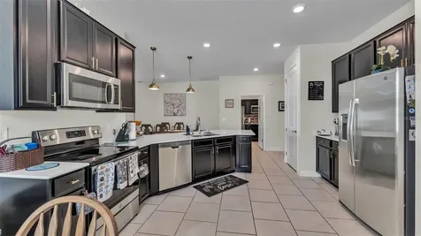 212 Bergamot Loop Davenport FL 33837
