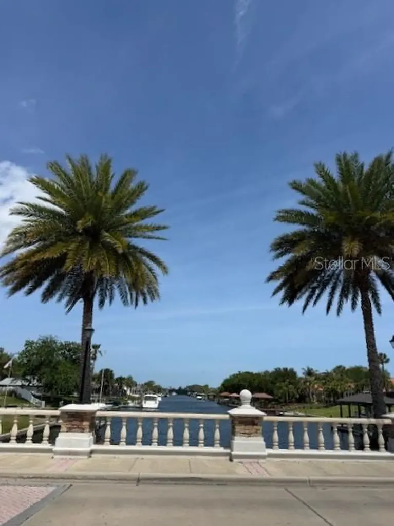 73 Old Oak S Drive Palm Coast FL 32137