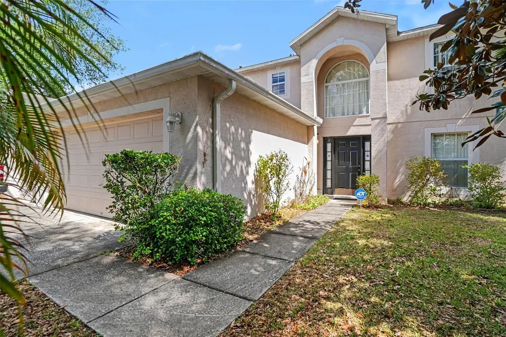 720 Valrico Hills Lane Valrico FL 33594