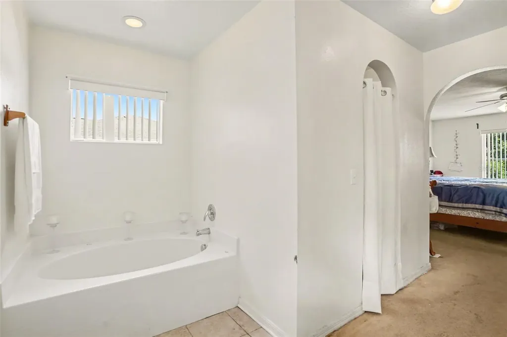 720 Valrico Hills Lane Valrico FL 33594