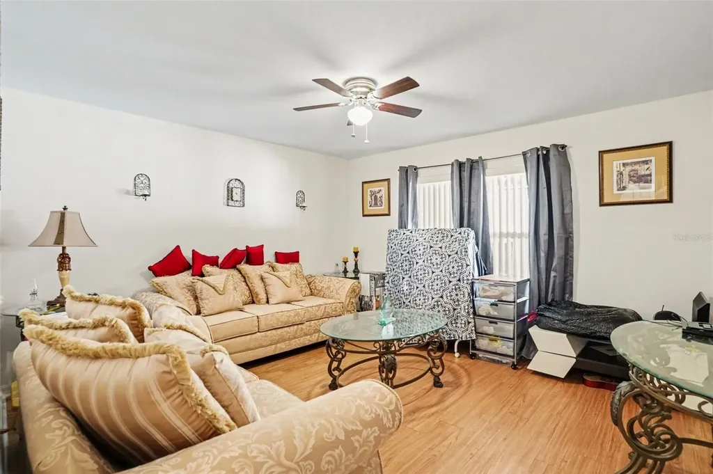 720 Valrico Hills Lane Valrico FL 33594