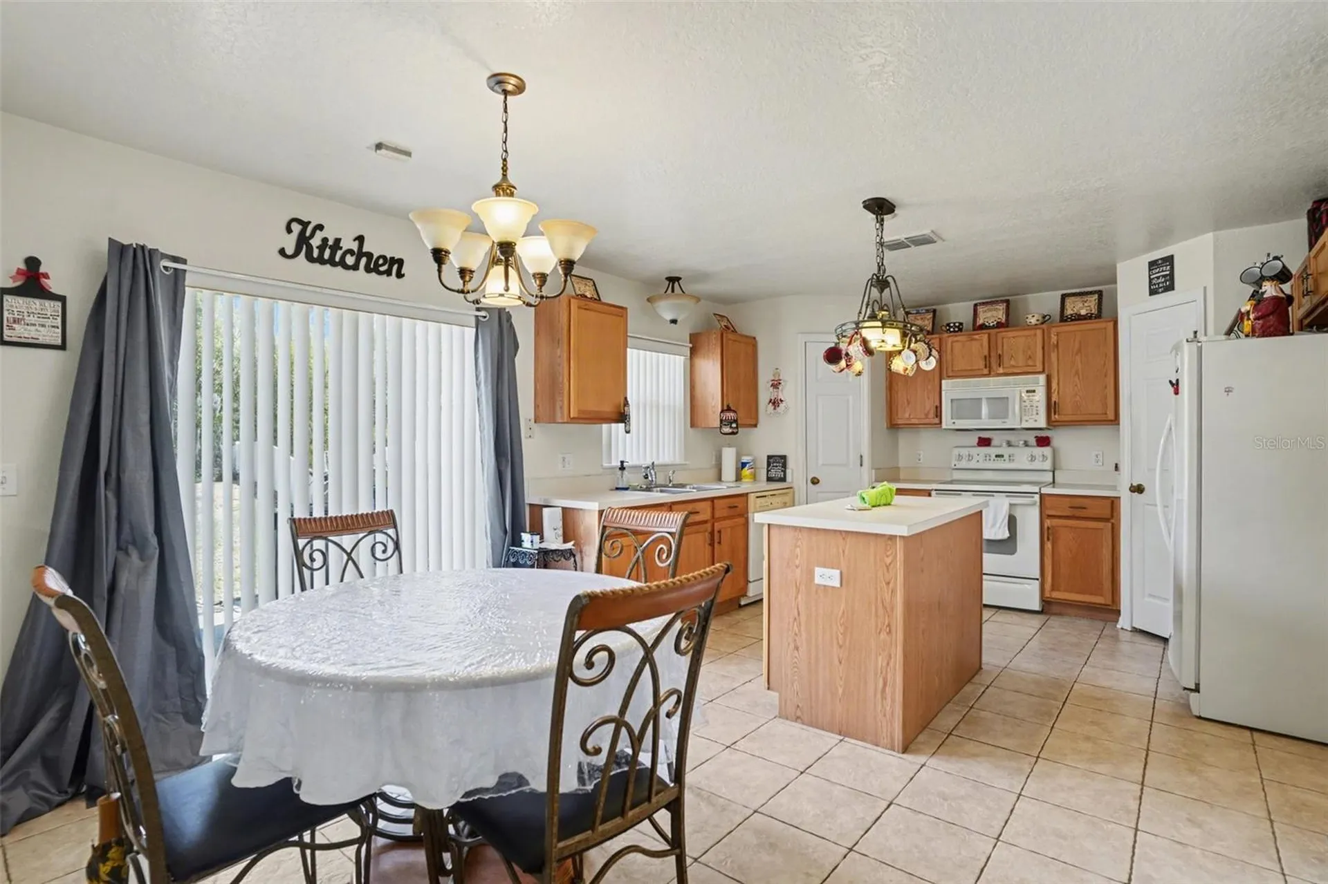 720 Valrico Hills Lane Valrico FL 33594