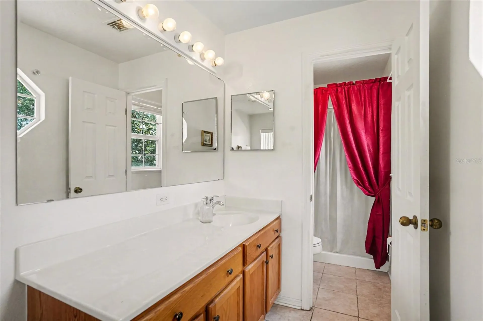 720 Valrico Hills Lane Valrico FL 33594