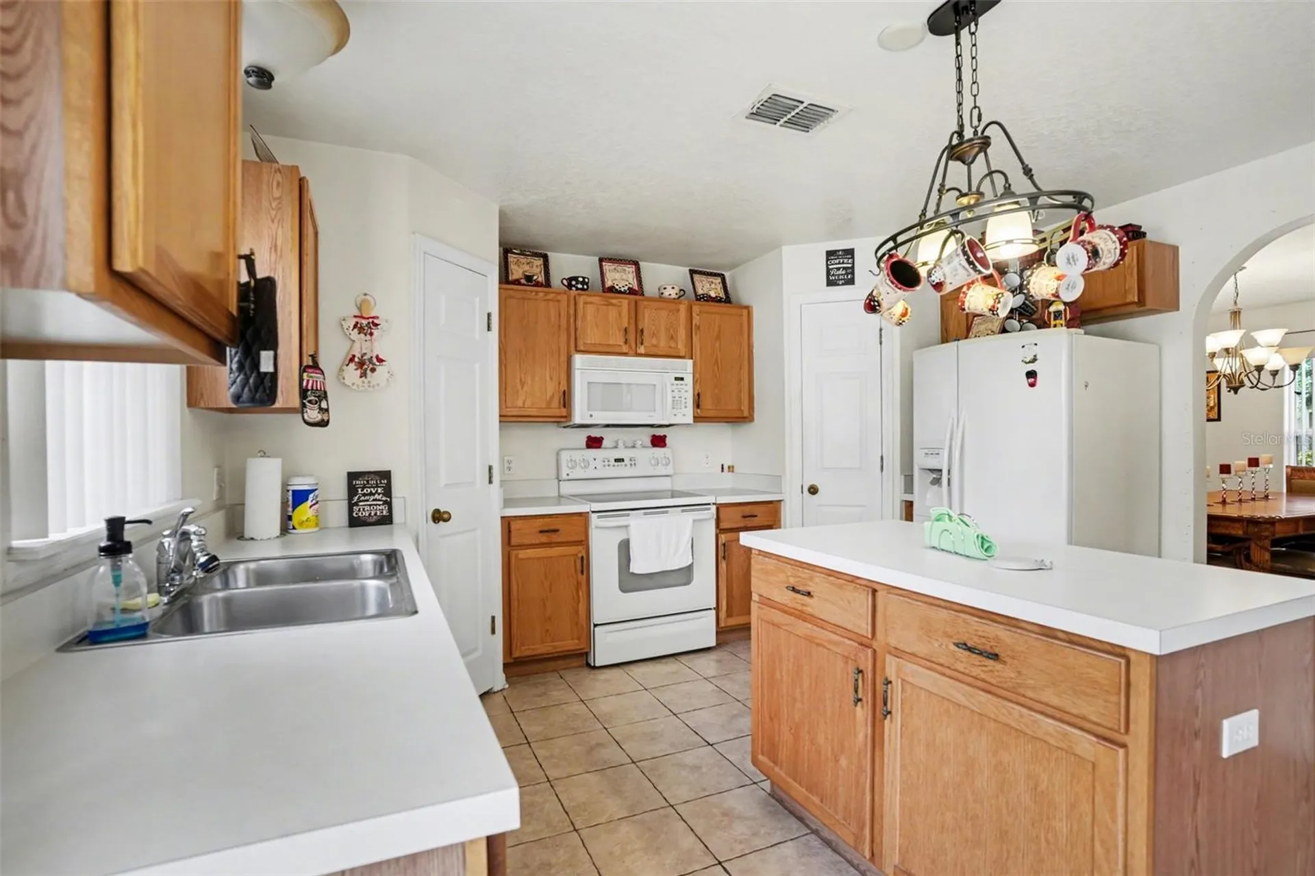720 Valrico Hills Lane Valrico FL 33594