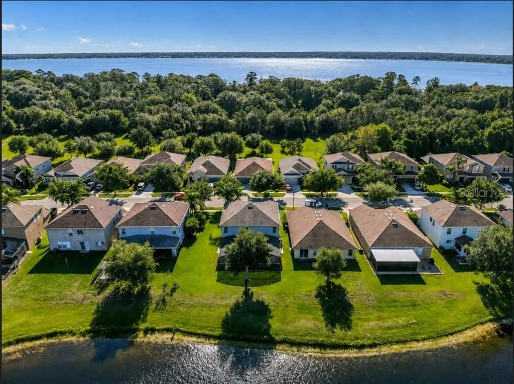 12827 Oulton Circle Orlando FL 32832