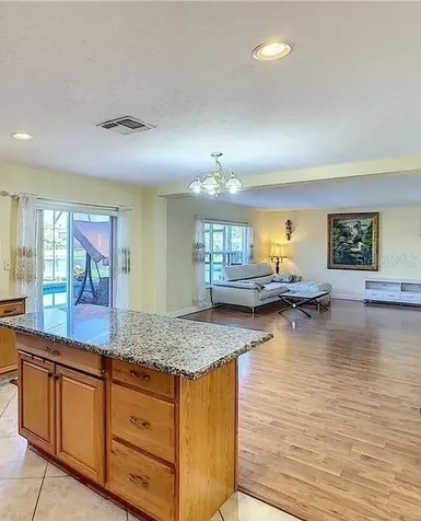12827 Oulton Circle Orlando FL 32832