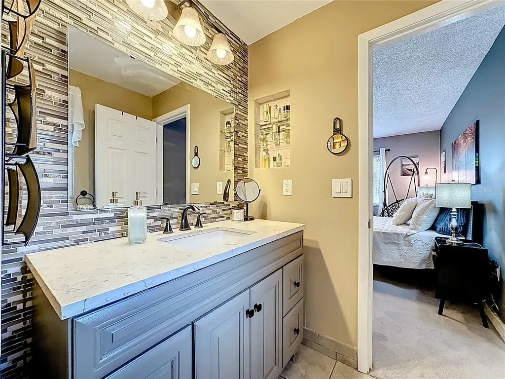 1530 Deer Hollow Boulevard Sarasota FL 34232