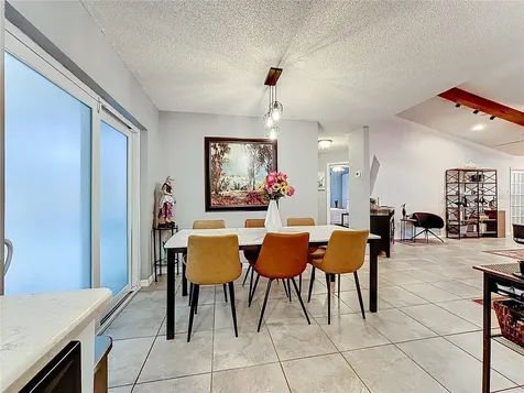 1530 Deer Hollow Boulevard Sarasota FL 34232