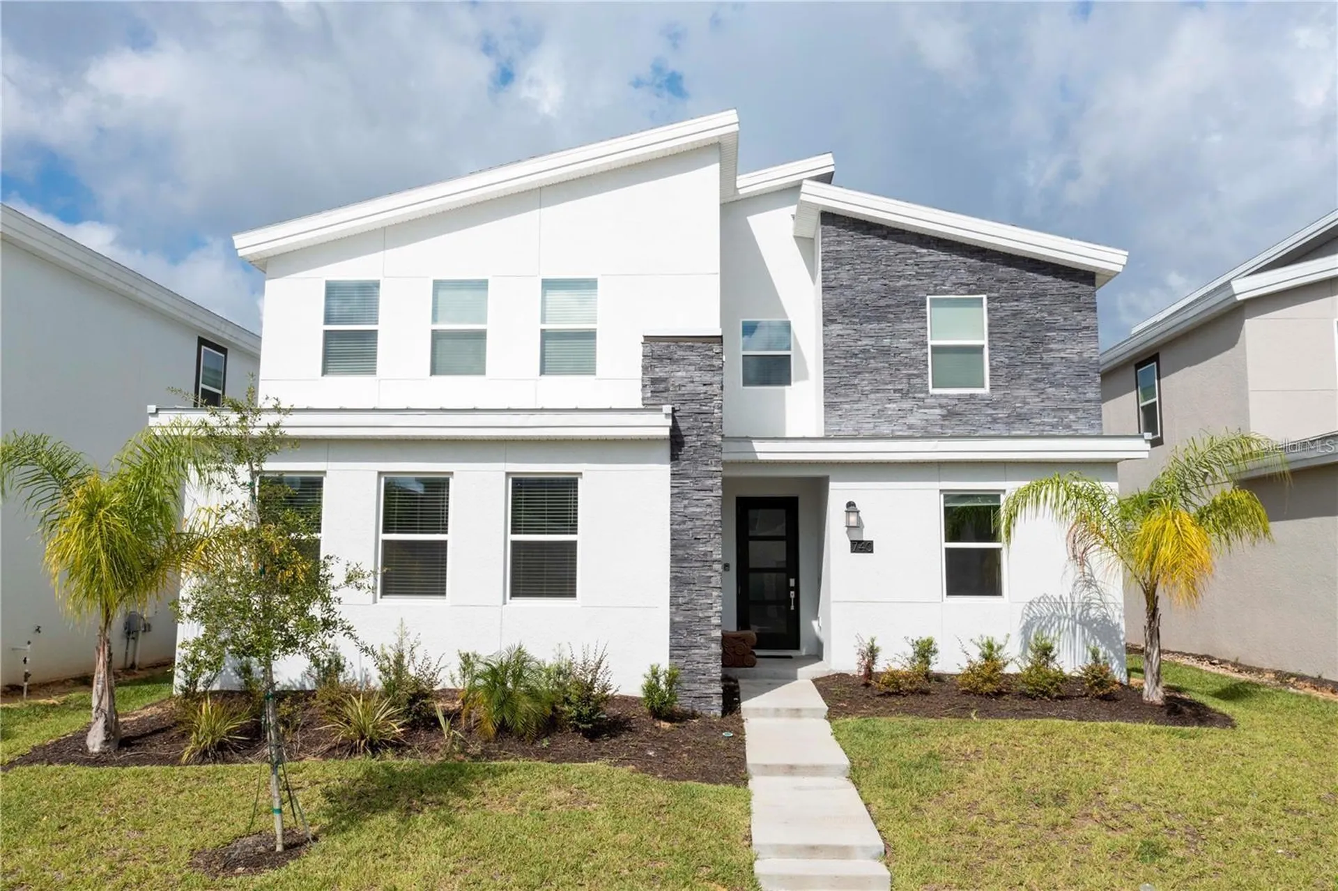 740 Drop Shot Drive Davenport FL 33896