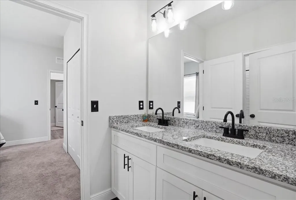 2125 Hibiscus Place Poinciana FL 34759