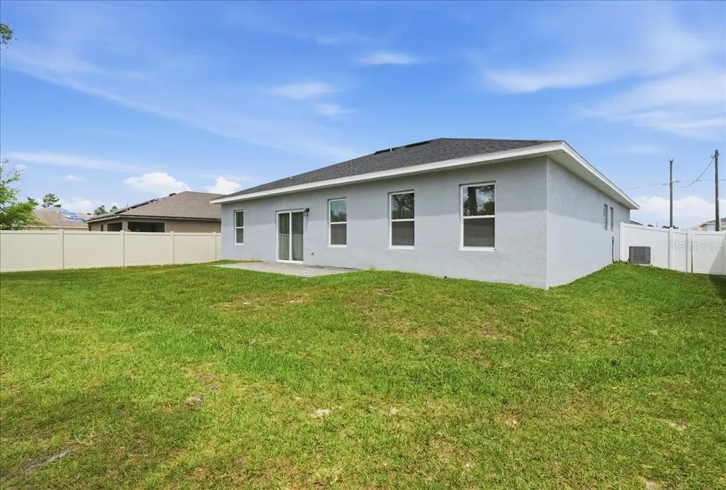 2125 Hibiscus Place Poinciana FL 34759