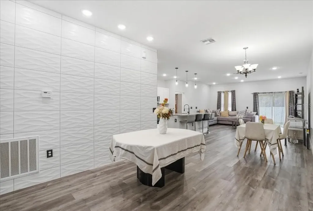 2125 Hibiscus Place Poinciana FL 34759