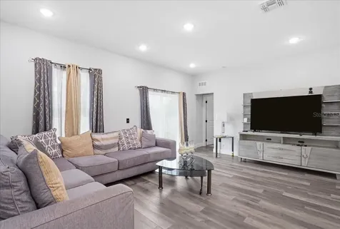 2125 Hibiscus Place Poinciana FL 34759
