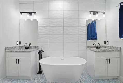 2125 Hibiscus Place Poinciana FL 34759